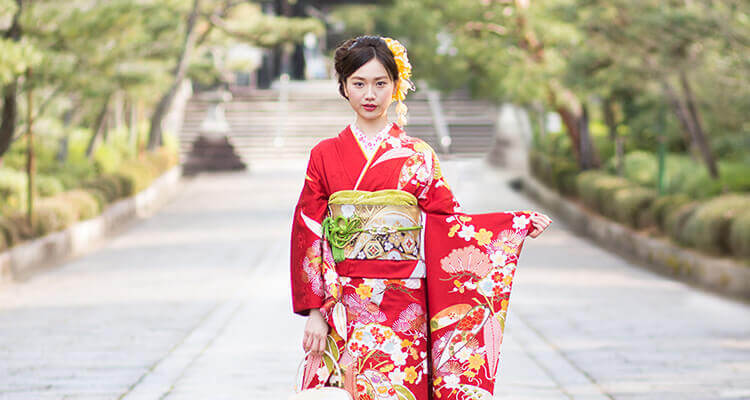 Furisode